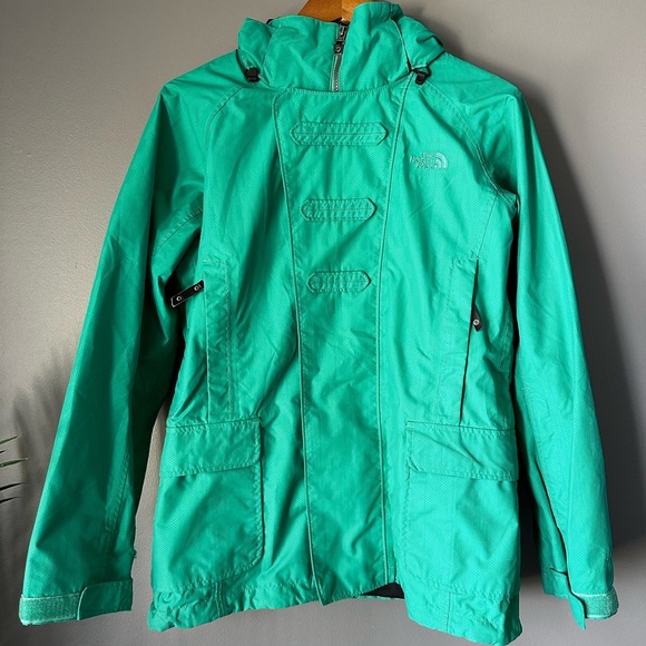 The North Face Jacket - Picture 1 of 8